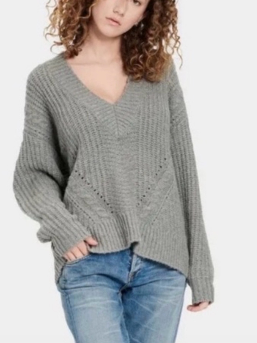 UGG Alva cotton blend Light Gray V-Neck Ribbed Knit Sweater size medium